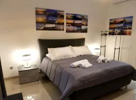 BARIPARTI-Appartamento BARI centrale con giardino