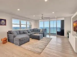 Stylish Three-Bedroom Oceanfront Apartment with Private Balcony