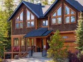 Black Diamond Chalet by Fernie Central Reservations