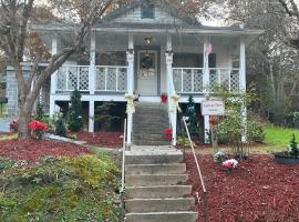 Cochran Farm House, hotel in Bryson City
