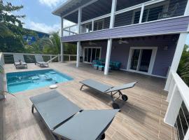 Casa Viola - Utila, hotel in Utila