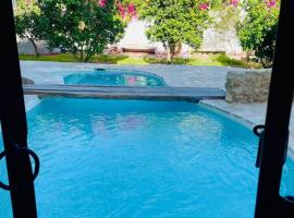 Casa Dea - Bungalow DS, ξενοδοχείο σε Bin Rhilouf