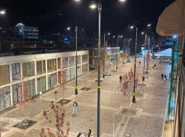 Appartamenti ne qender te qytetit, hotel a Pejë