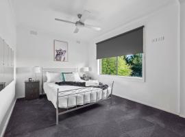 Relax Unwind in Berwick Multiple Retreat Walk to shops, hotel v destinaci Berwick