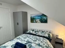Modern Cardiff Studio - Fast WiFi Prime Location