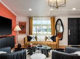 The Wild Western - 5Bed, Hot Tub, Sauna, Mini Putt, Fire Pit