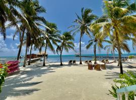 Sunset Beach Resort, hotel in San Pedro
