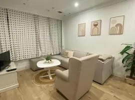 Appartement en plein centre , à 200m de la plage