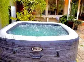 Chalet Lulu | Yoga/Retreat | P Solar | Hot Tub