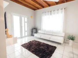 XELOR | Cozy Home | Generator/Cistern | Bayamón