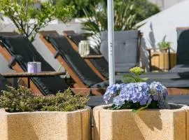 Solmare Suites by Atlas