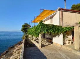 Secluded fisherman's cottage Cove Lucica, Hvar - 4034