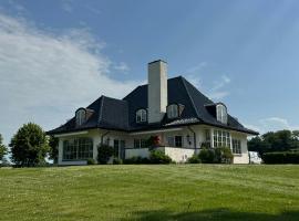 Manor House Overlooking Fields And Garden, hotel v destinaci Ringe