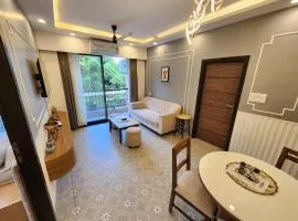Candolim 2BHK Apartment with Nature View & Pool - Family Friendly