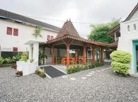 Pilar Guest House Jogja