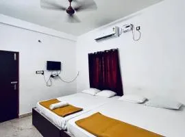 Auro Breeze Villa Inn