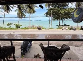 Moonlight Samui hotel and bar