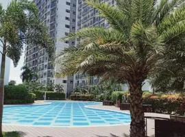 Comfy Studio near Southmall Las Piñas