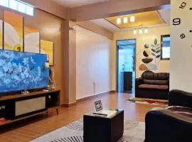 Céntrico apartamento con 2 baños, a pasos de restaurantes y agencias de turismo