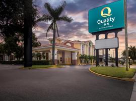 Quality Inn Tampa Airport - Cruise Port、タンパのホテル