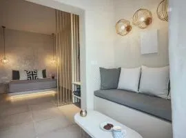 Golden Hour Hideaway - Santorini