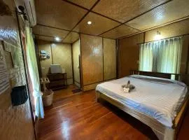 FourTwoEight Pai Resort