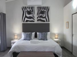 Villa de Leeu, Perfect for Two