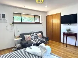 Guest suite in Elizabeth North