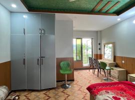 Sarfraz Apartments, καταφύγιο σε Lower Topa
