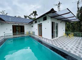 Serene Pool Villa-Coffee Estate Stay,Mudigere, hotel v mestu Mudigere