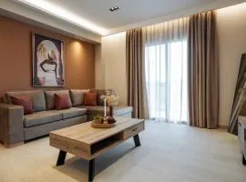 Phōs, Light Modern Living