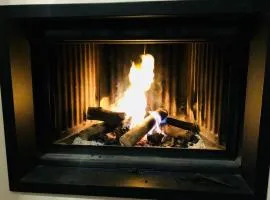 - Preciosa casa con Piscina - Cerca del centro