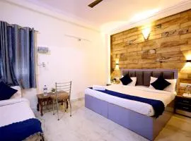 Basil Inn Home Stay Walking Distance From Taj Mahal Agra