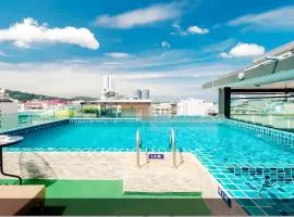 Phuket Patong Buri Resort