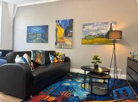 Apartment Van Gogh