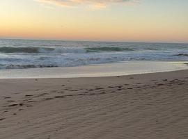 Salt & Sand Stay, Hotel in Singleton