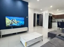 Podium 3BR 2BH Modern Homestay Near Aeon