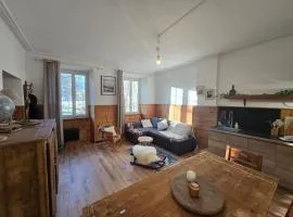 Appartement chaleureux au coeur de Jausiers