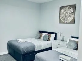 2 Bedroom Cosy Apartment in Strood High Street F6