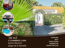 T3 de 35m2, plage à pied, piscine partagée, BBQ, parking, Wifi, 2 chambres 2 salles de bain, résidence le Rêve D'Azur，位于圣马克西姆的酒店