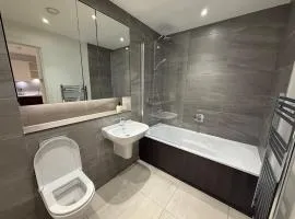 J&E Modern Luxury Apartment