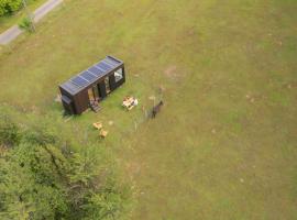 Parcel Tiny House I L'Arche des Hays, hotel a Les Hays