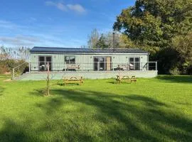 Lake Lodge at Farthings Farm