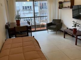 santiago del estero y Bolívar 6 personas acepto jóvenes con seña, ξενοδοχείο στο Μαρ ντελ Πλάτα