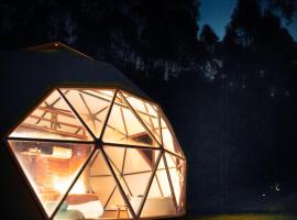 Skydomo, ξενοδοχείο σε Salesopolis