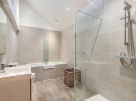 Seascape, hotel in Holyhead