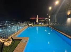 Pyramids Charm Hotel