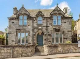 Bruce on the Row-Historic Elegance near Edinburgh