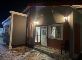 Nabixx Residence, hotel in Brufut