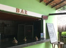 Camping Refugio SacodoCeu2026，位于Saco do Ceu的酒店